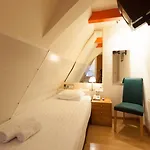 Itc Hotel 2*
