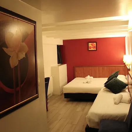 Hotel Itc 2*