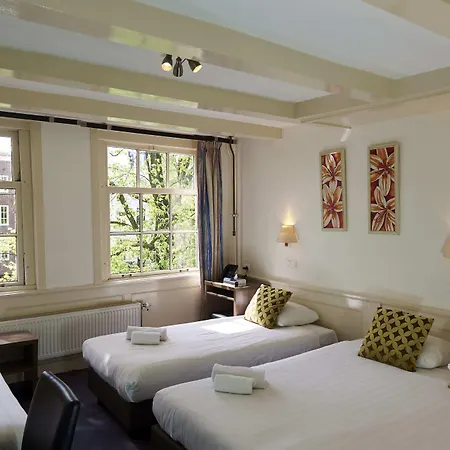 Itc Hotel 2*